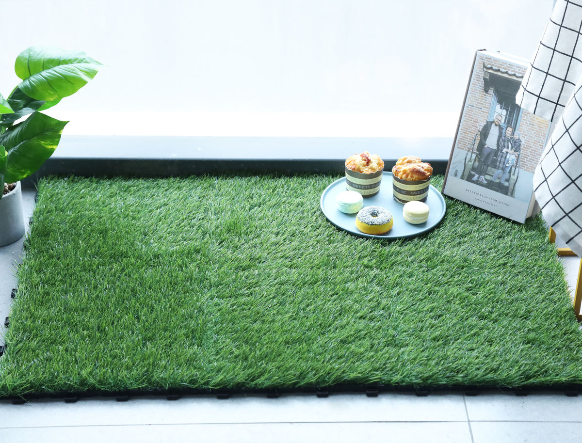 Artificial Grass Turf Tiles 1x1 ft, Interlocking Fake Grass Deck Tiles with Non-Woven Fabric Bottom